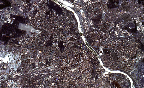 Warszawa okiem satelity Sentinel-2A Warszawa okiem satelity Sentinel-2A