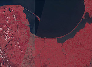 Ilustracja: Będzie powtórna ocena ofert na geoportal powodziowy <br />
fot. Landsat