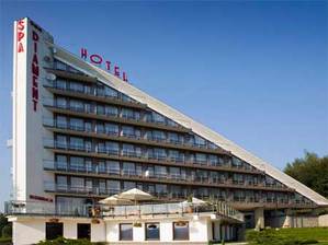 Ilustracja: ISPiK zaproponuje nowoczesne rozwiązanie dla gmin <br />
fot. hotel Diament
